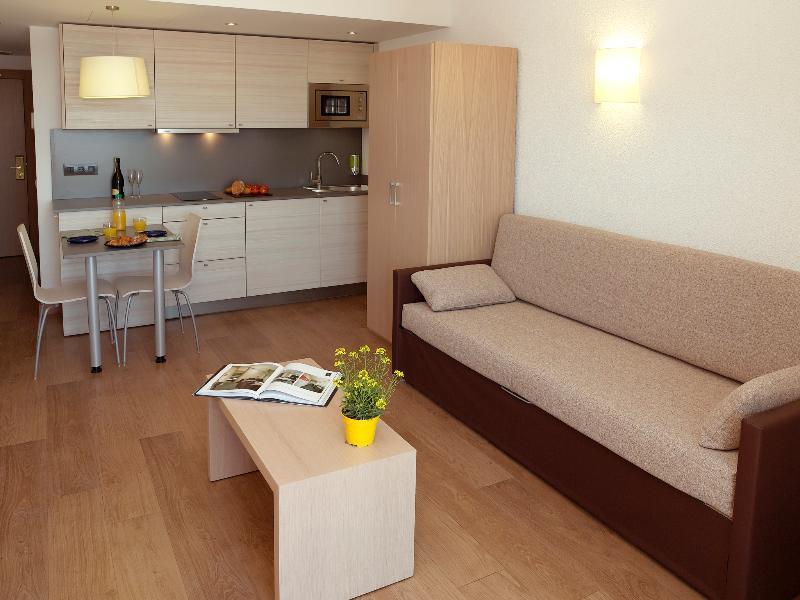Almirall Apartaments Lloret de Mar Ngoại thất bức ảnh
